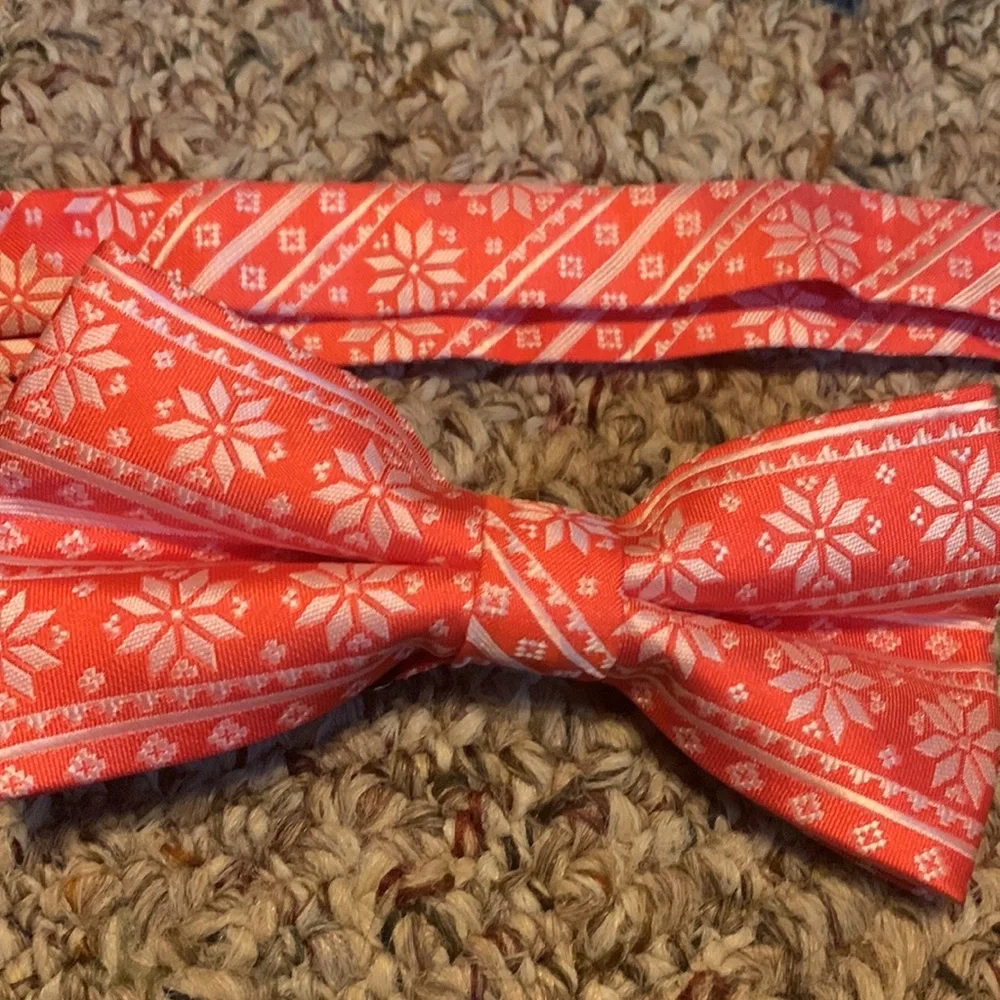 Bundle of Christmas Holiday Bow ties & necktie Bulbs Snowflakes Polka Dots Youth - Picture 3 of 6